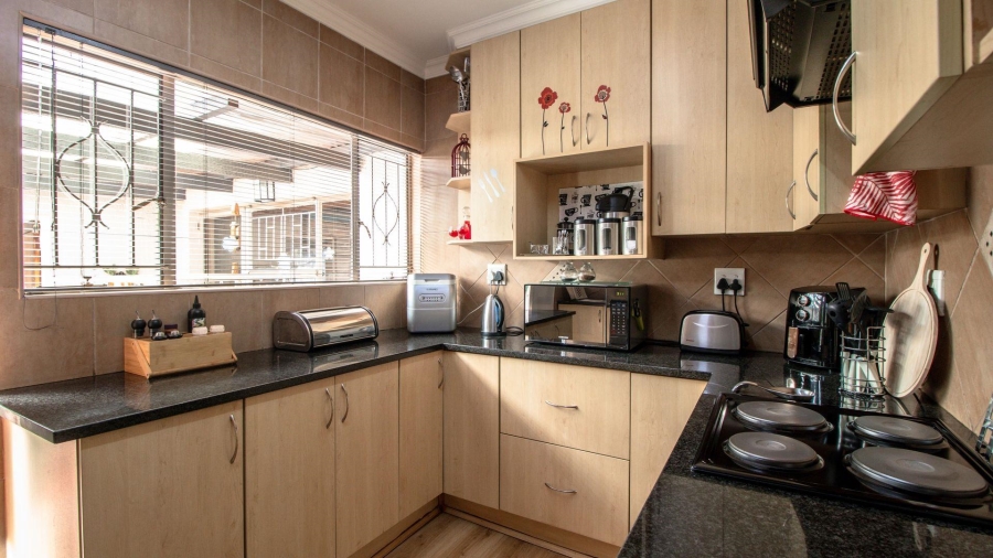 3 Bedroom Property for Sale in Morehill Gauteng