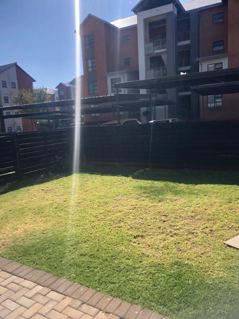 To Let 3 Bedroom Property for Rent in Modderfontein Gauteng