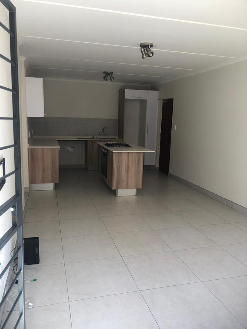To Let 3 Bedroom Property for Rent in Modderfontein Gauteng