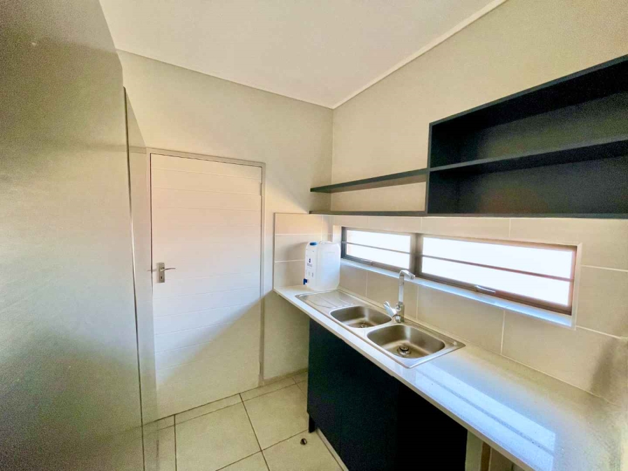 4 Bedroom Property for Sale in Amberfield Gauteng