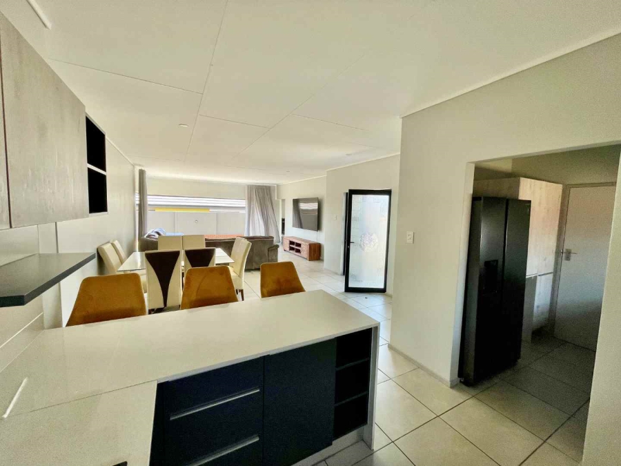 4 Bedroom Property for Sale in Amberfield Gauteng