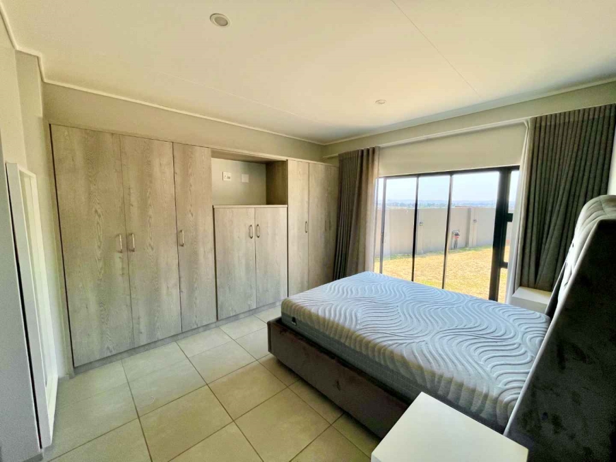 4 Bedroom Property for Sale in Amberfield Gauteng