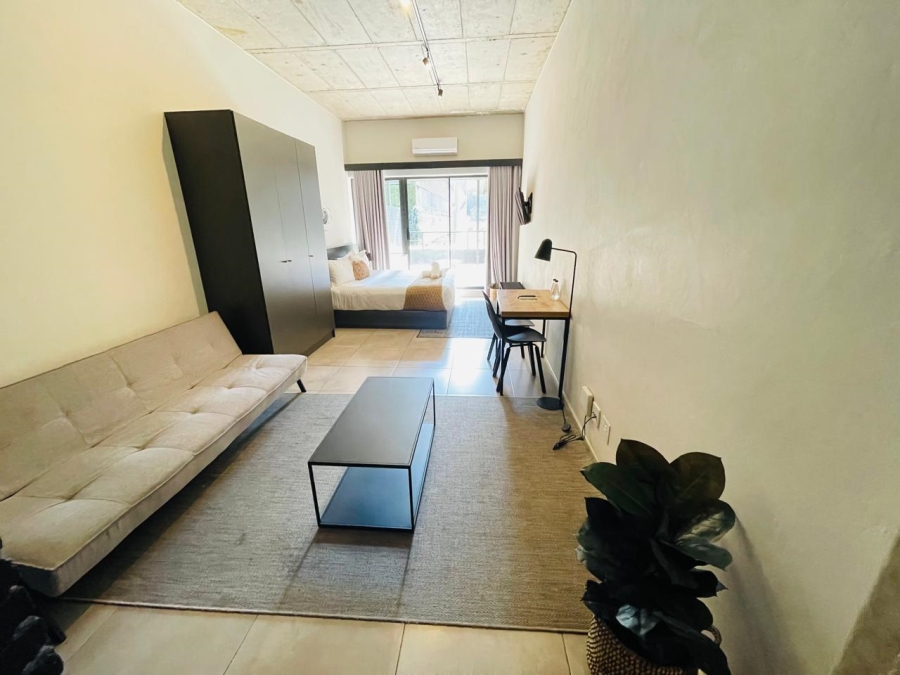 To Let 1 Bedroom Property for Rent in Sandhurst Gauteng