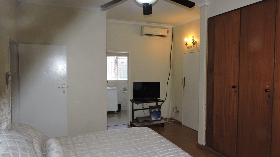 4 Bedroom Property for Sale in Heuweloord Gauteng