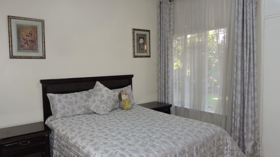 4 Bedroom Property for Sale in Heuweloord Gauteng