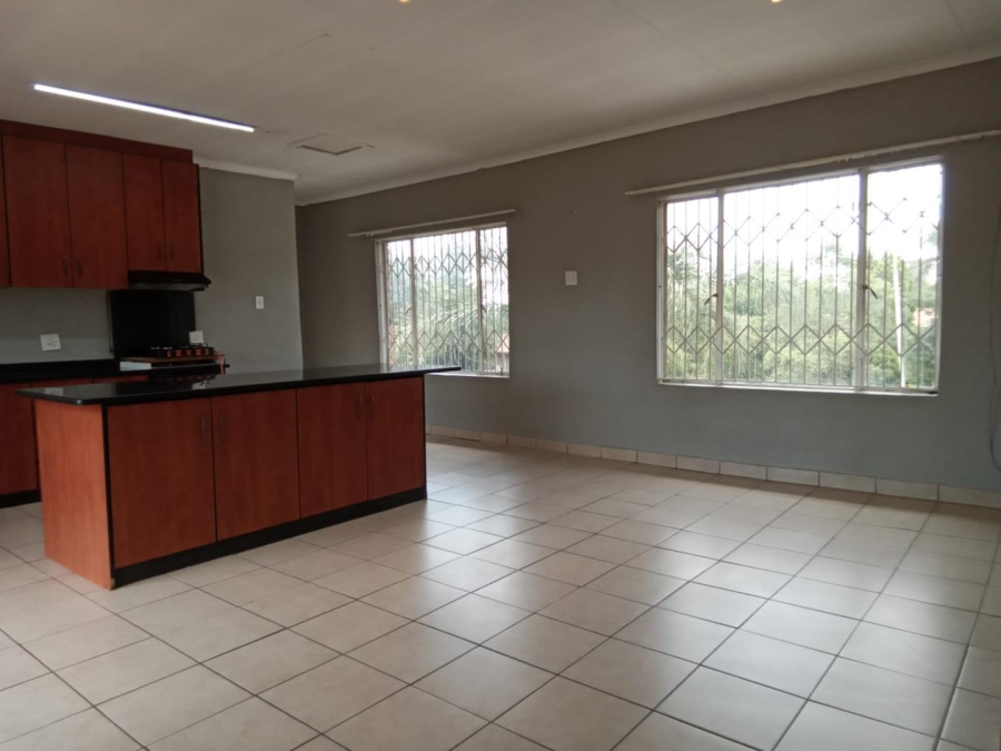 4 Bedroom Property for Sale in Heuweloord Gauteng