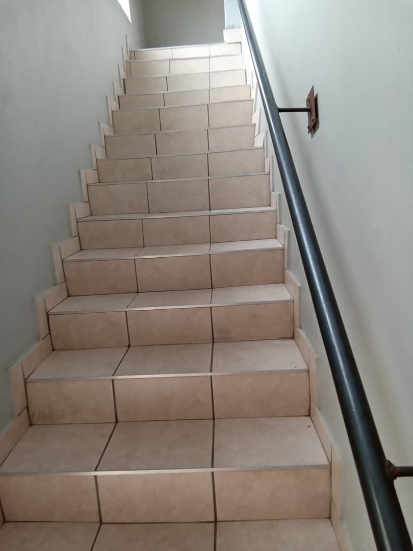 4 Bedroom Property for Sale in Heuweloord Gauteng