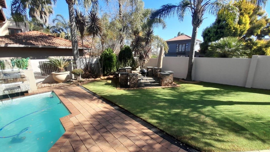 3 Bedroom Property for Sale in Glen Erasmia Gauteng