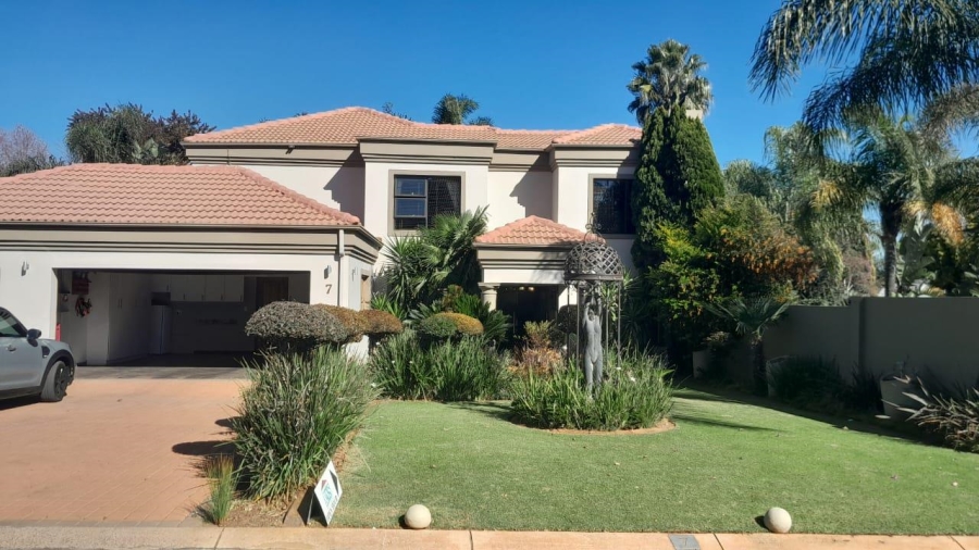 3 Bedroom Property for Sale in Glen Erasmia Gauteng