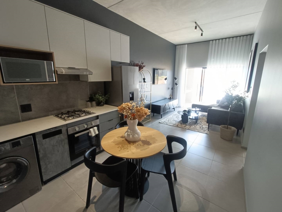 To Let 2 Bedroom Property for Rent in Waterkloof Ridge Gauteng