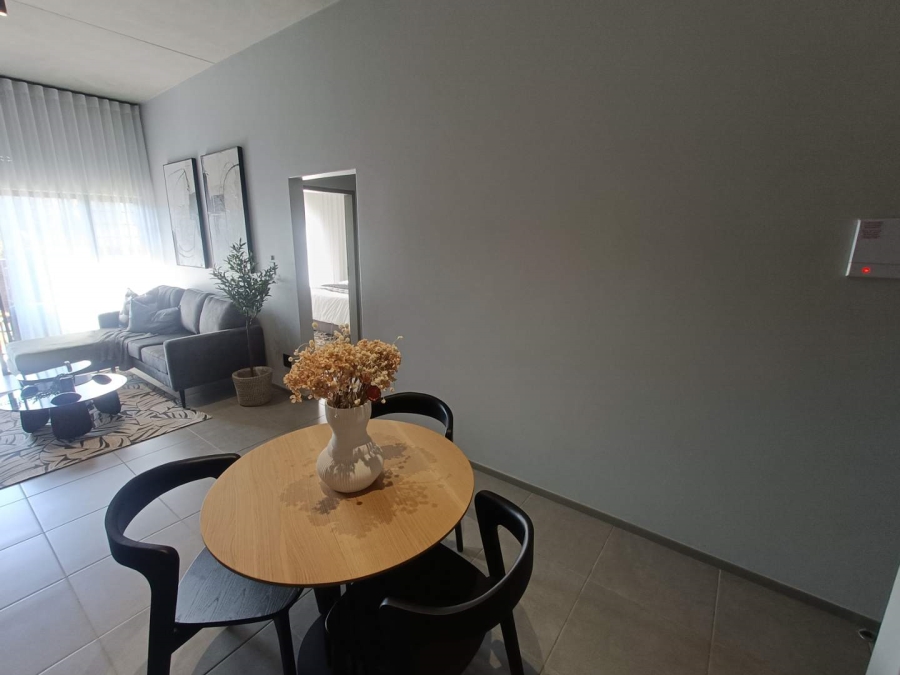 To Let 2 Bedroom Property for Rent in Waterkloof Ridge Gauteng