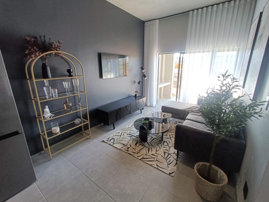 To Let 2 Bedroom Property for Rent in Waterkloof Ridge Gauteng