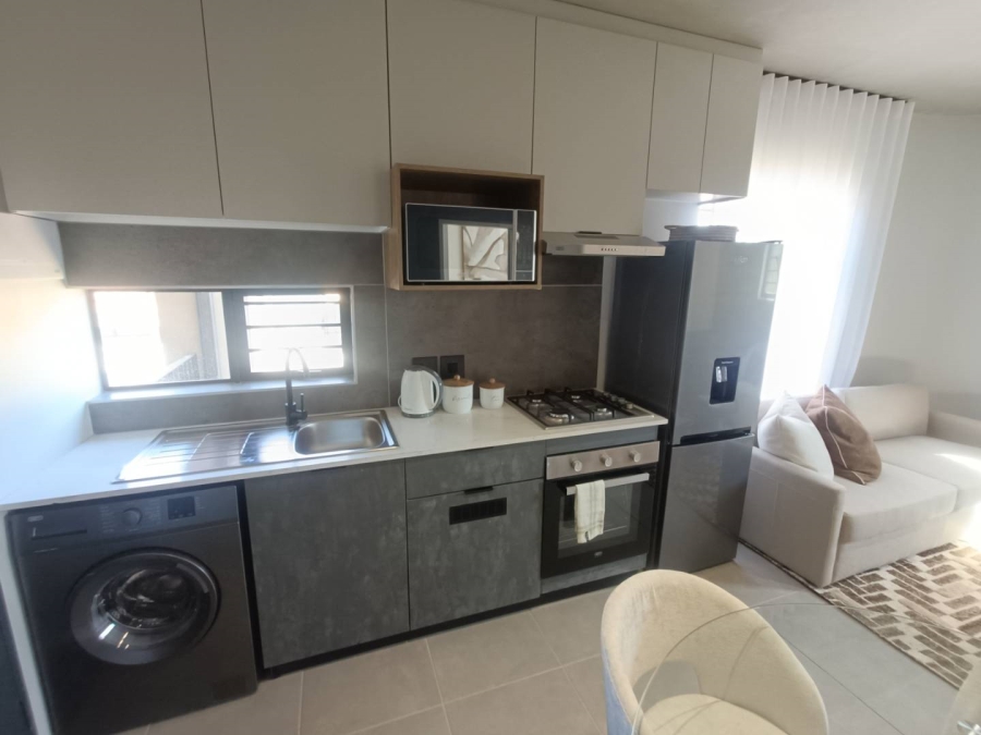 To Let 1 Bedroom Property for Rent in Waterkloof Ridge Gauteng