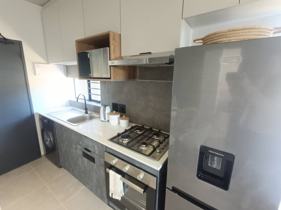 To Let 1 Bedroom Property for Rent in Waterkloof Ridge Gauteng