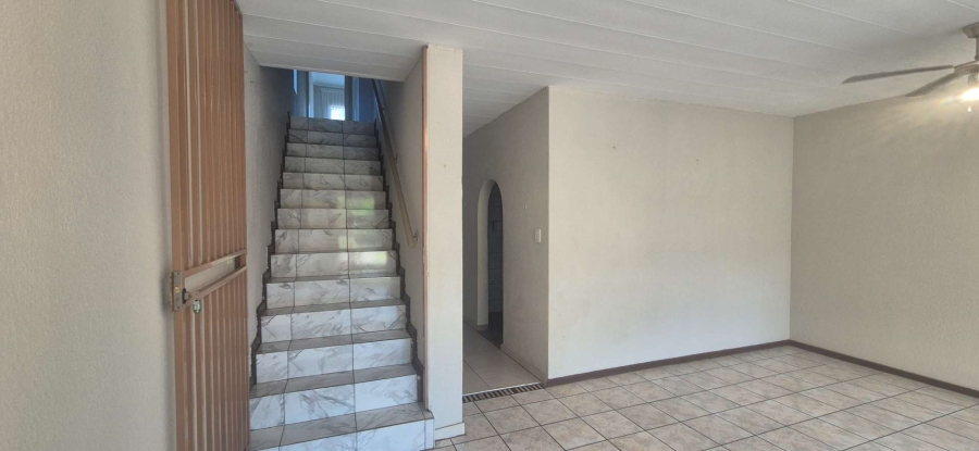 3 Bedroom Property for Sale in Brackendowns Gauteng