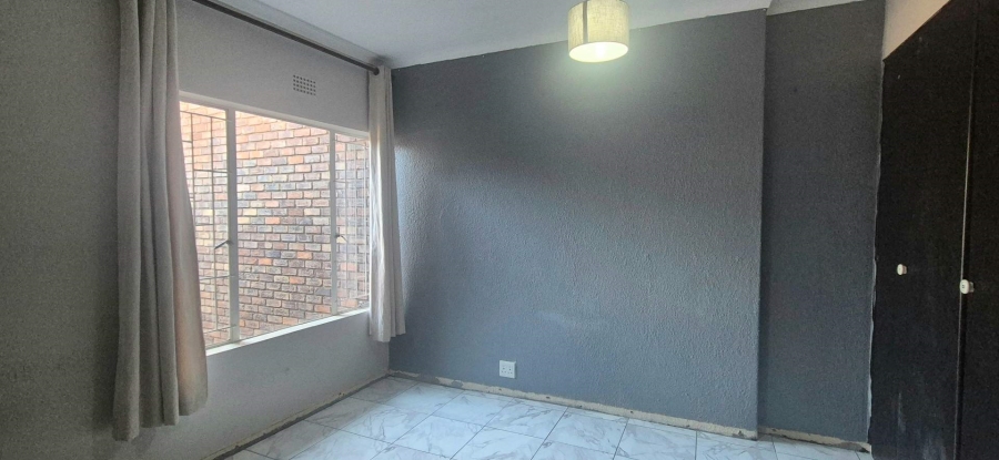 3 Bedroom Property for Sale in Brackendowns Gauteng