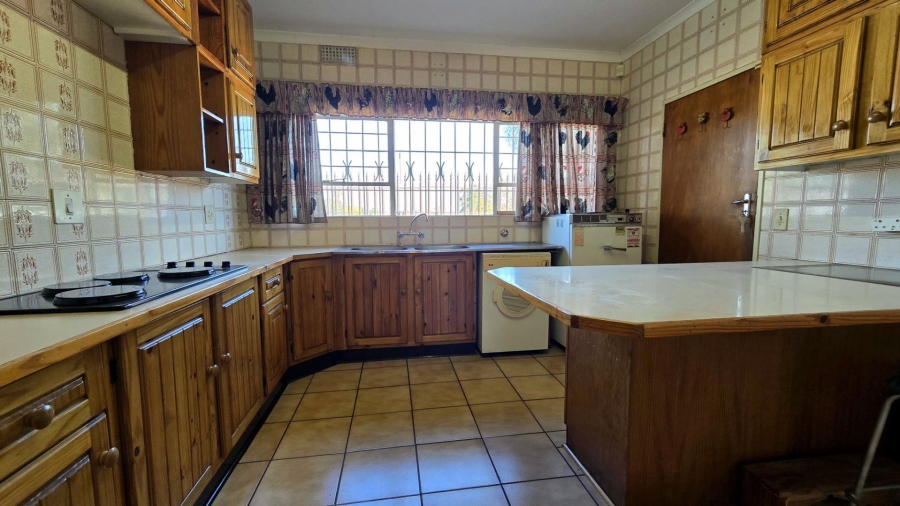 2 Bedroom Property for Sale in Brackenhurst Gauteng