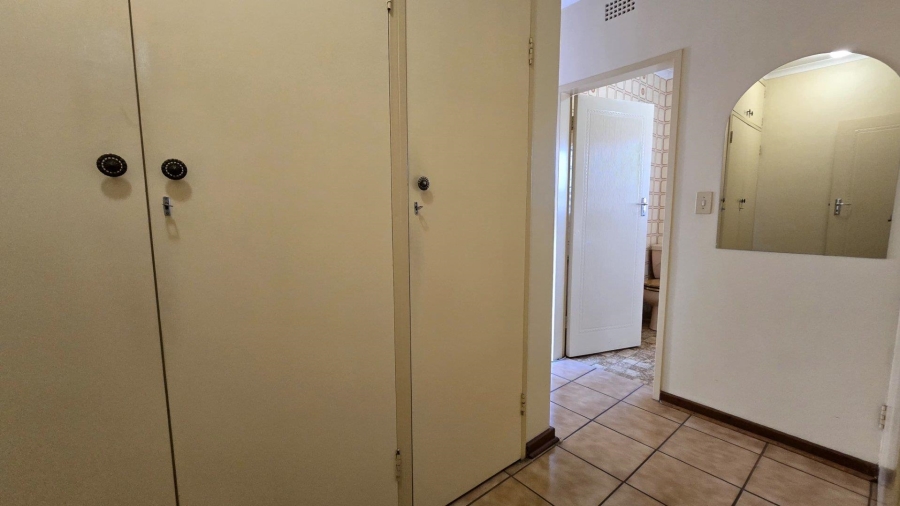 2 Bedroom Property for Sale in Brackenhurst Gauteng