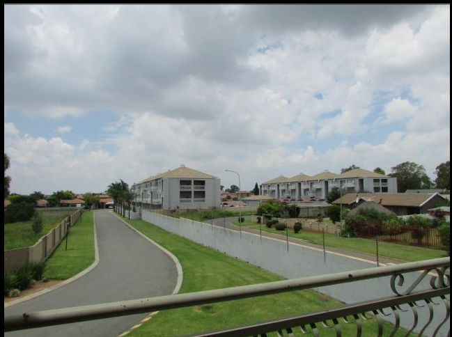 1 Bedroom Property for Sale in Sherwood Gardens Gauteng