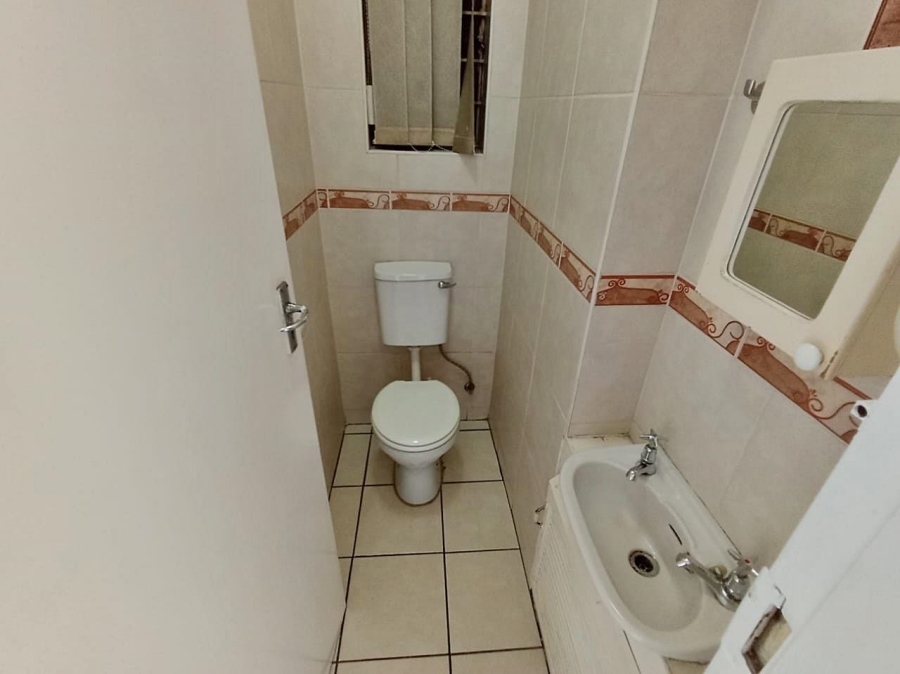 2 Bedroom Property for Sale in Denlee Gauteng