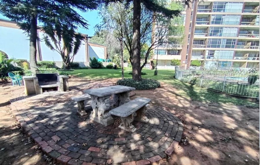 2 Bedroom Property for Sale in Denlee Gauteng