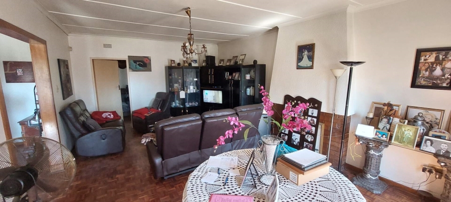 4 Bedroom Property for Sale in Tulisa Park Gauteng