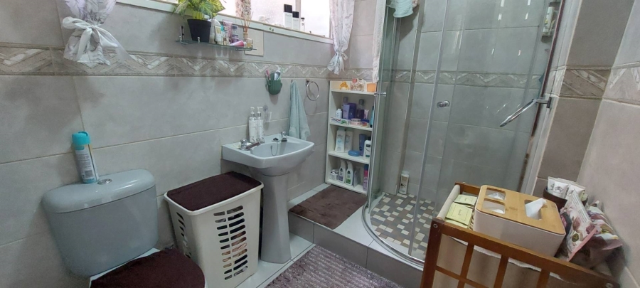 2 Bedroom Property for Sale in New Redruth Gauteng