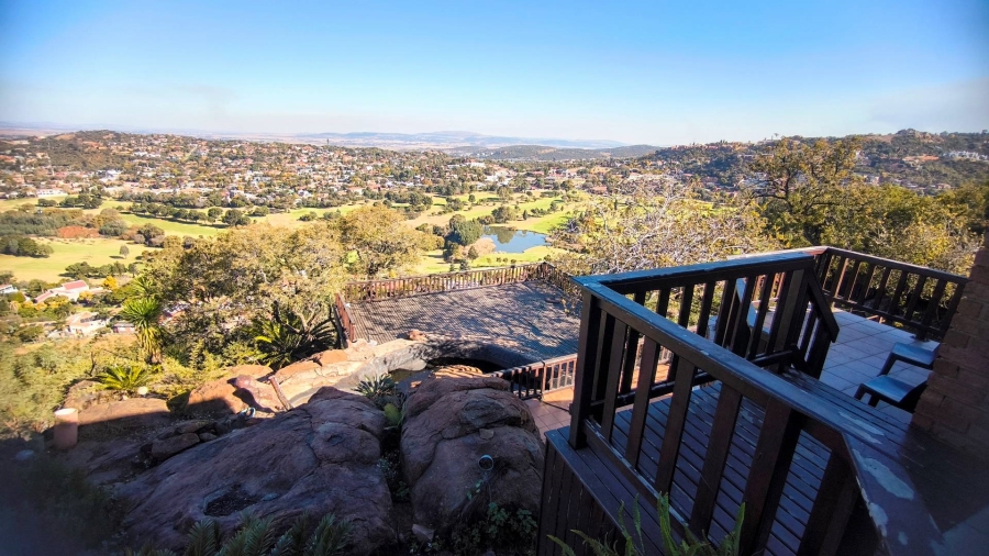 4 Bedroom Property for Sale in Bassonia Gauteng