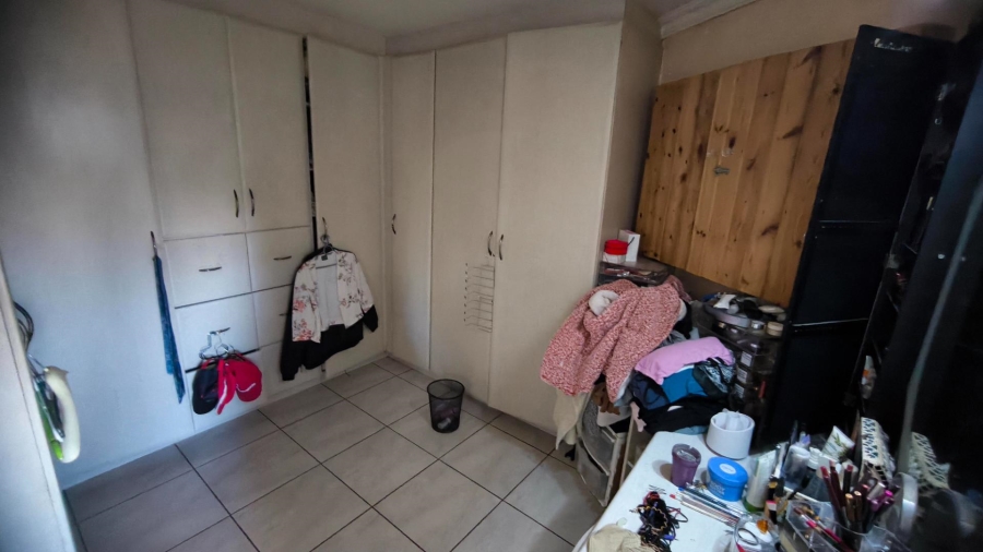 4 Bedroom Property for Sale in Bassonia Gauteng