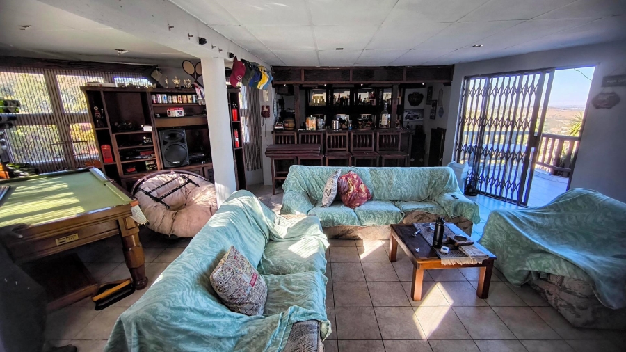 4 Bedroom Property for Sale in Bassonia Gauteng