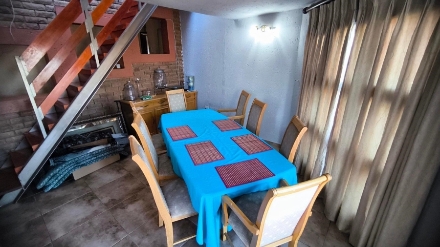 4 Bedroom Property for Sale in Bassonia Gauteng