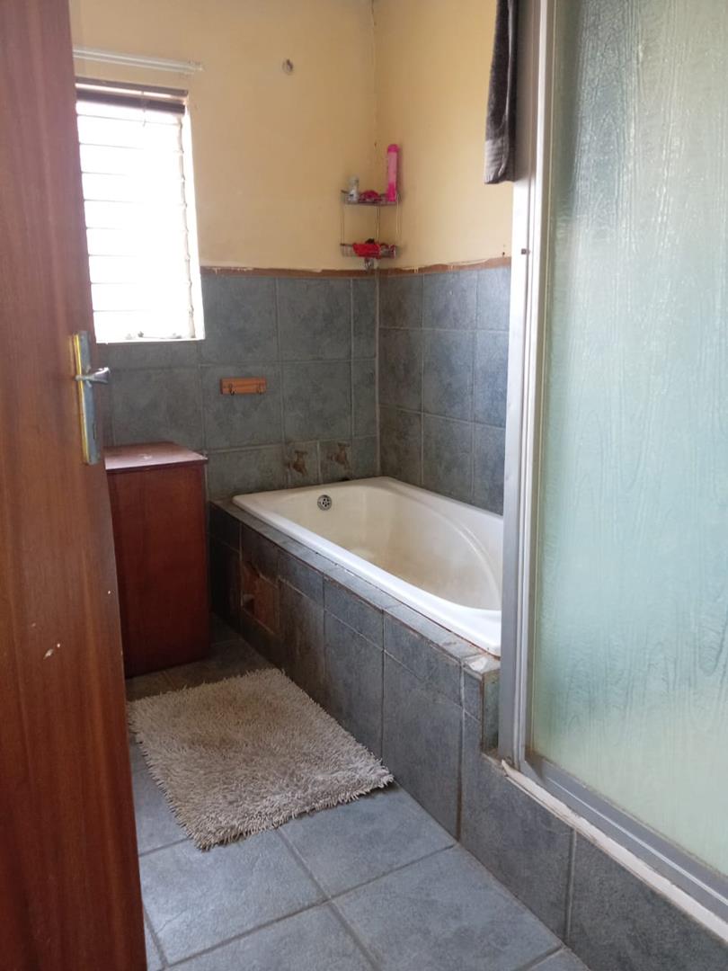3 Bedroom Property for Sale in Vasfontein Gauteng