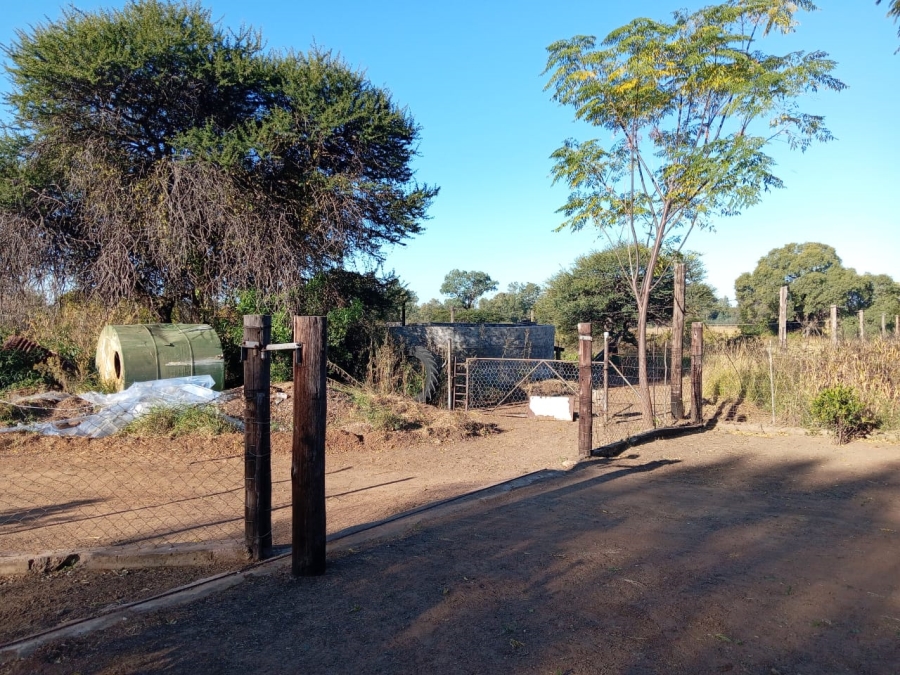 3 Bedroom Property for Sale in Vasfontein Gauteng