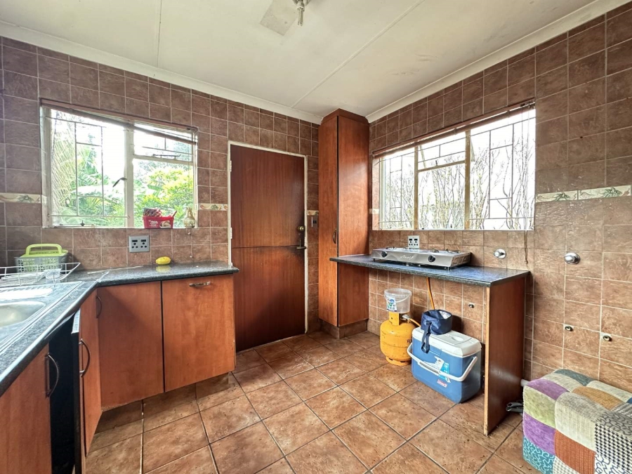 5 Bedroom Property for Sale in Heatherdale Gauteng