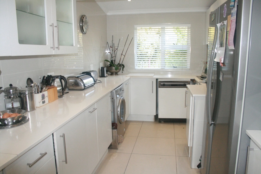 2 Bedroom Property for Sale in Morningside Gauteng