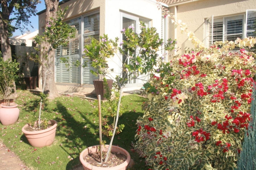 2 Bedroom Property for Sale in Morningside Gauteng