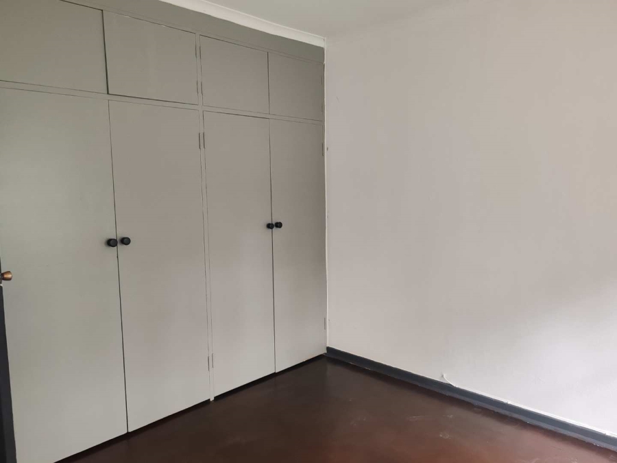 To Let 3 Bedroom Property for Rent in Lombardy East Gauteng