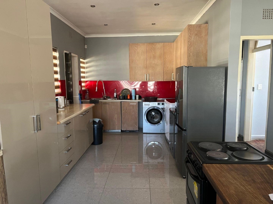 To Let 3 Bedroom Property for Rent in Birchleigh Gauteng