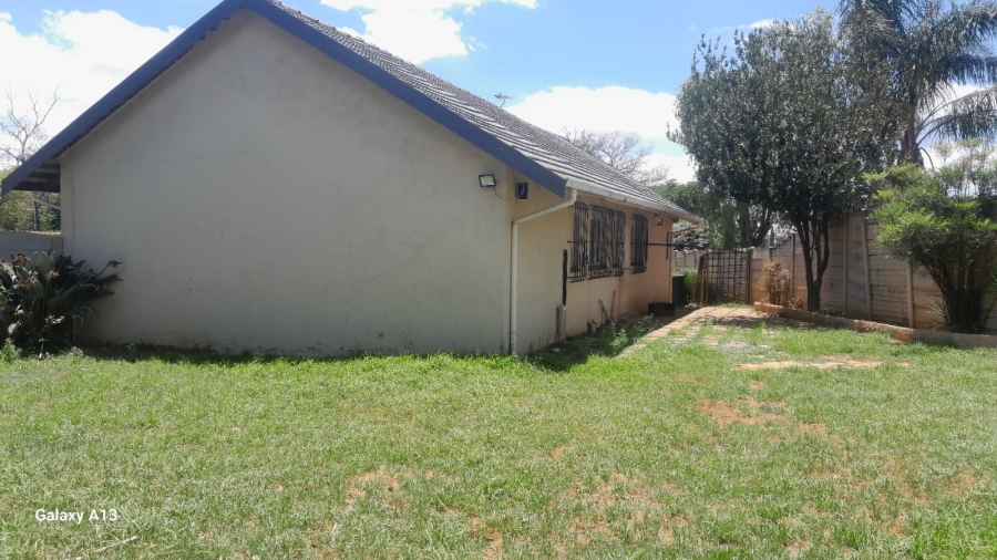To Let 3 Bedroom Property for Rent in Birchleigh Gauteng