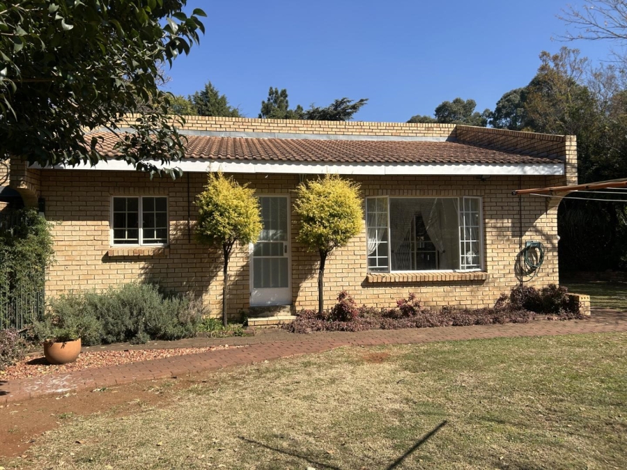 To Let 3 Bedroom Property for Rent in Morehill Gauteng