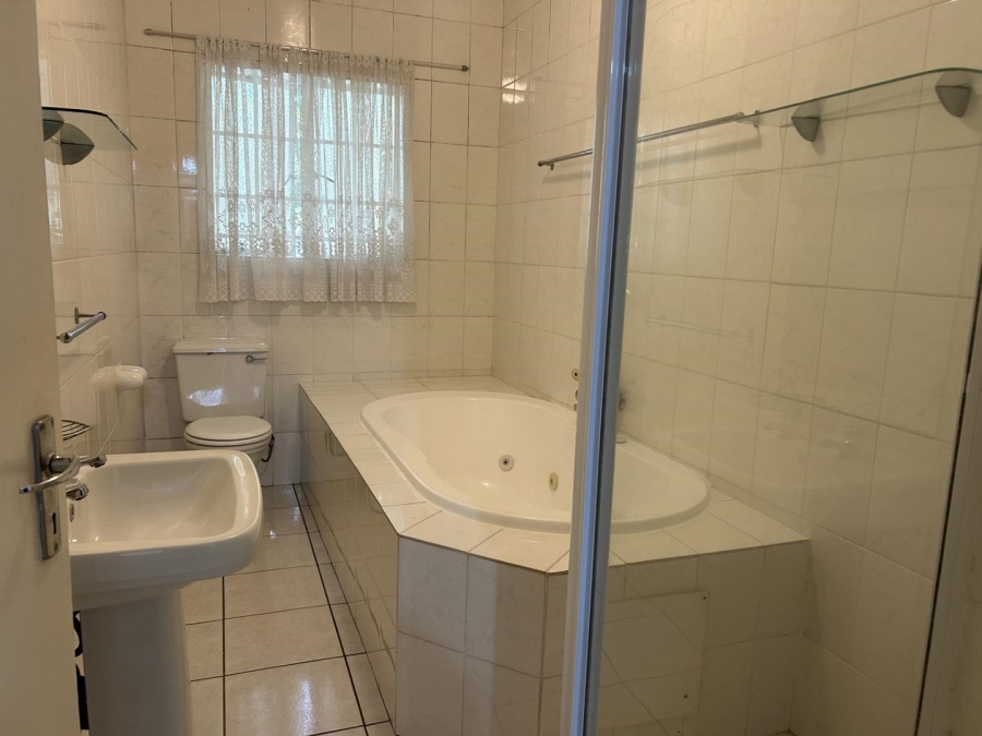 To Let 3 Bedroom Property for Rent in Morehill Gauteng