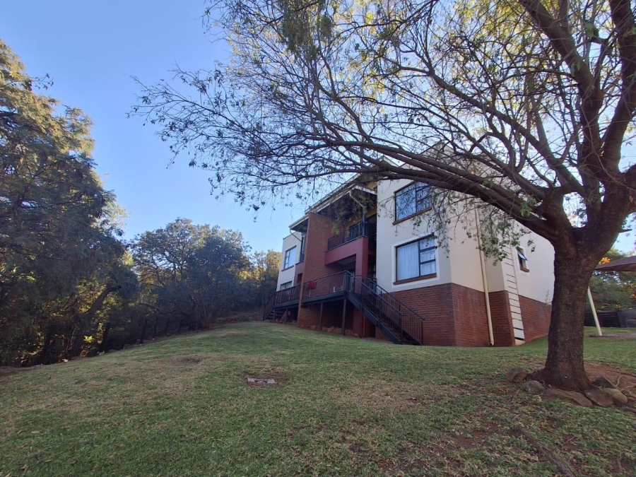 2 Bedroom Property for Sale in Bassonia Gauteng