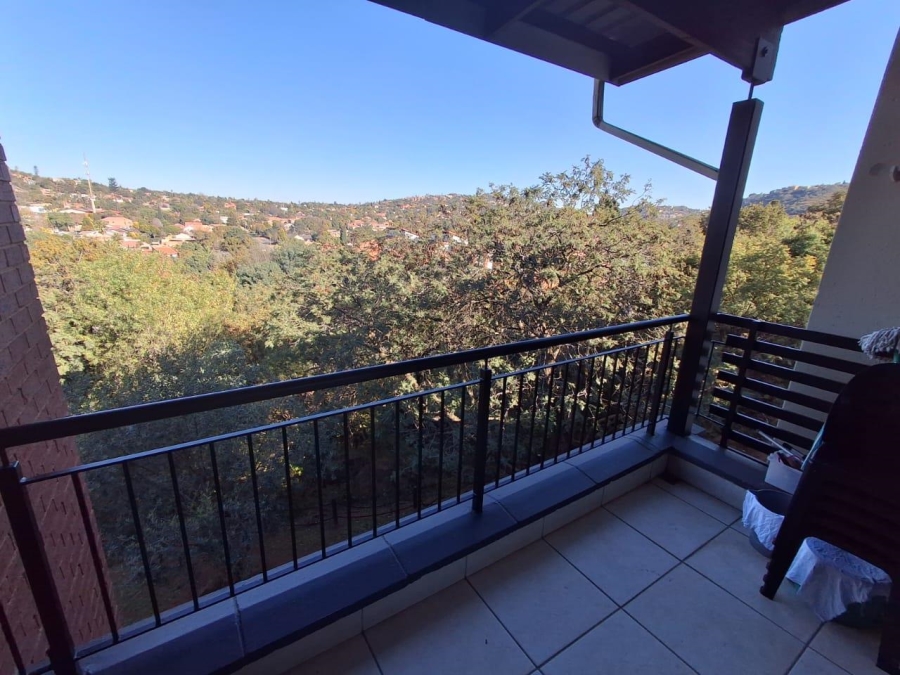 2 Bedroom Property for Sale in Bassonia Gauteng
