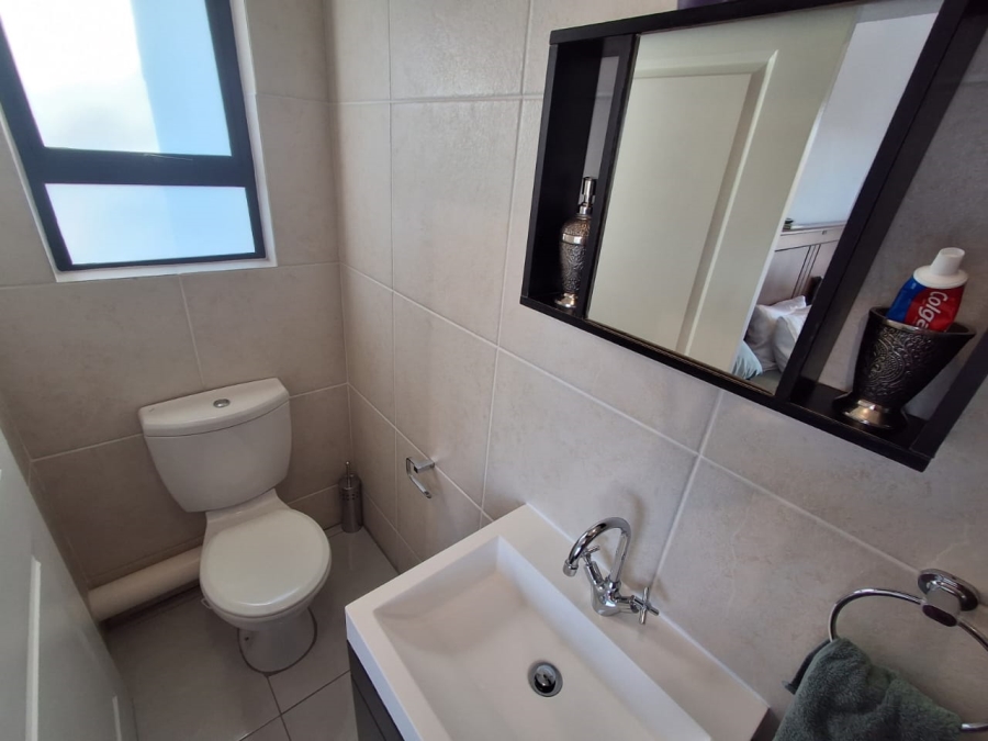 2 Bedroom Property for Sale in Bassonia Gauteng