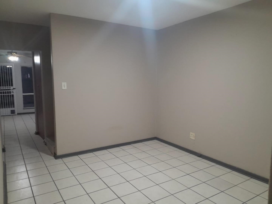 To Let 3 Bedroom Property for Rent in Brackenhurst Gauteng