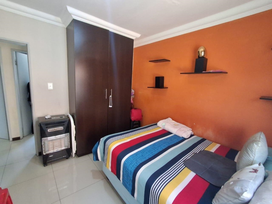 3 Bedroom Property for Sale in Brackendowns Gauteng