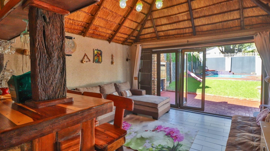 3 Bedroom Property for Sale in Sophiatown Gauteng