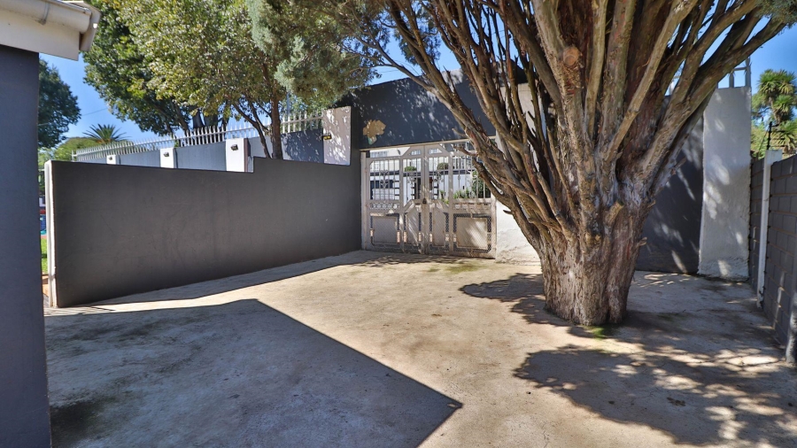 3 Bedroom Property for Sale in Sophiatown Gauteng