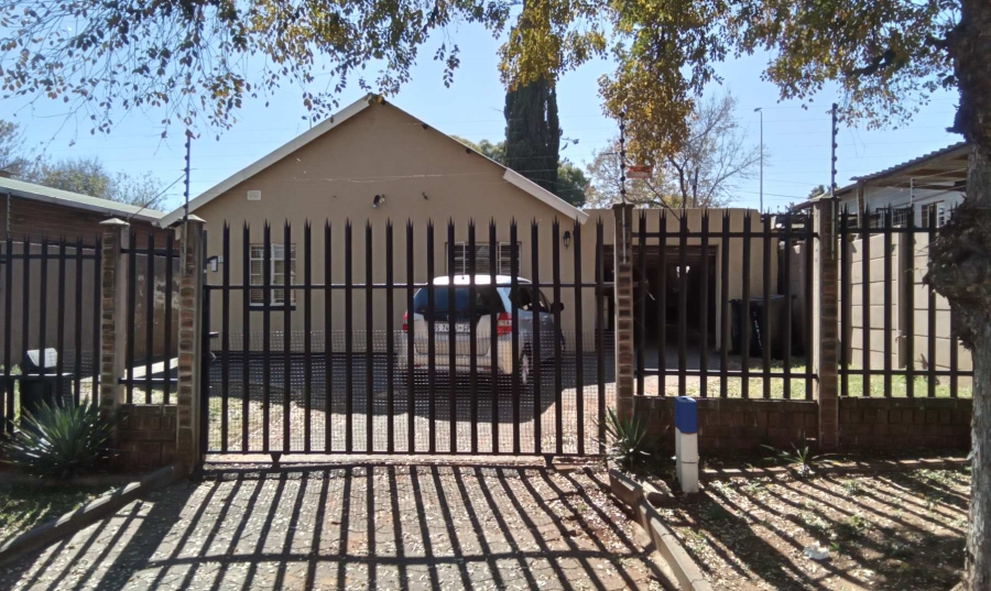 3 Bedroom Property for Sale in Florida Gauteng