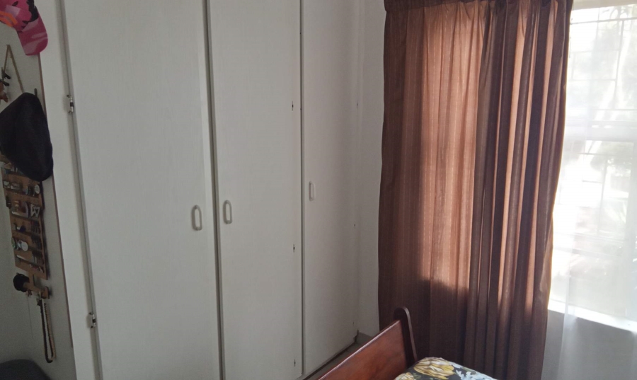 2 Bedroom Property for Sale in Wilgeheuwel Gauteng